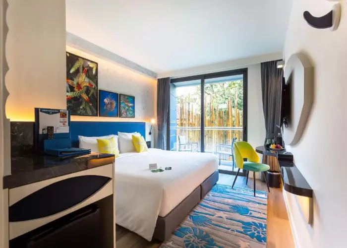 هتل کلاور پاتونگ پوکت